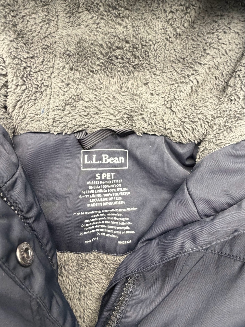 L.L,Bean jacket - Picture 2 of 10